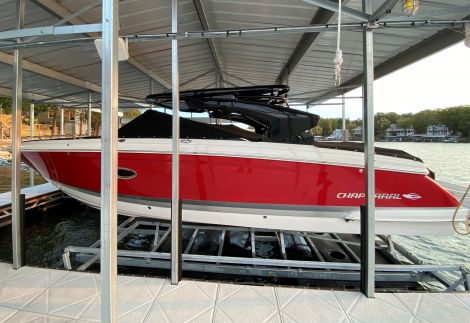 2021 Chaparral 307 SSX Power boat for sale in Sunrise Beach, MO - image 2 